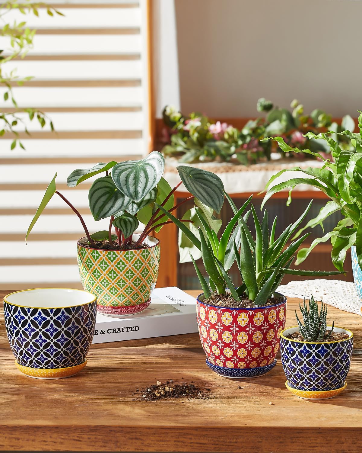 Metahom Ceramic Plant Pots, 4.9 Inch Flower Pots with Drainage Hole & Saucer, Colorful Planter Pots for Houseplants, Succulent, Catus, Home Decor, Set of 4, Vibrant Colors