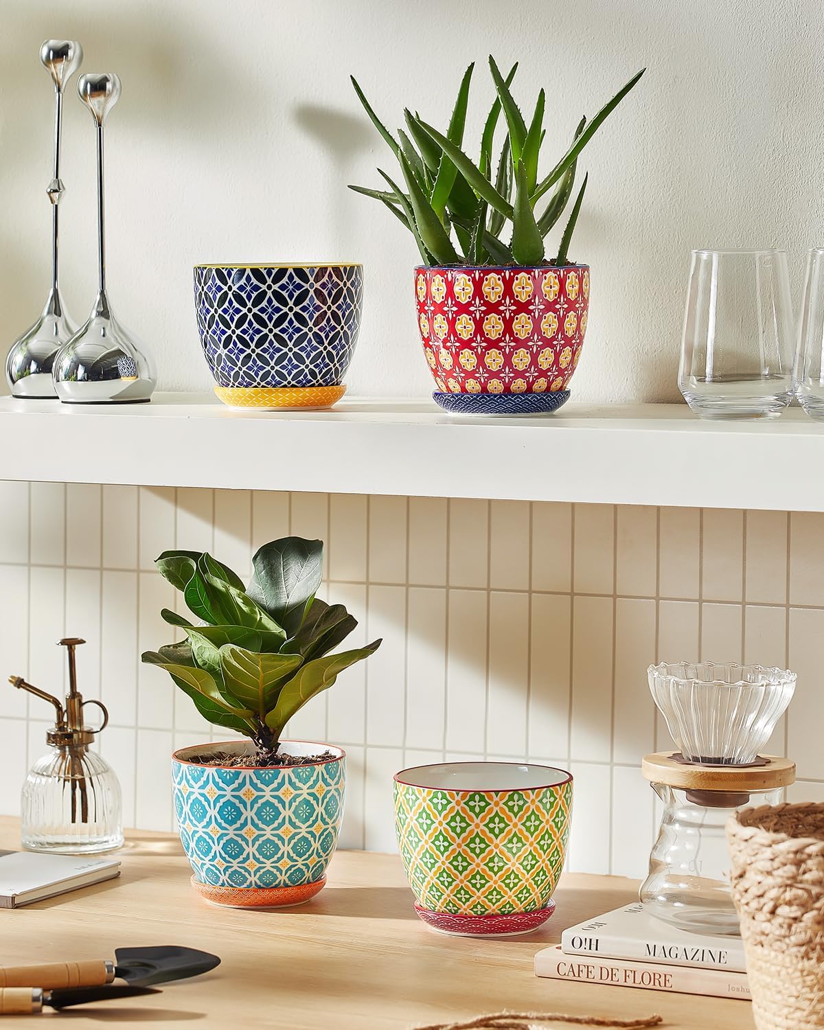 Metahom Ceramic Plant Pots, 4.9 Inch Flower Pots with Drainage Hole & Saucer, Colorful Planter Pots for Houseplants, Succulent, Catus, Home Decor, Set of 4, Vibrant Colors