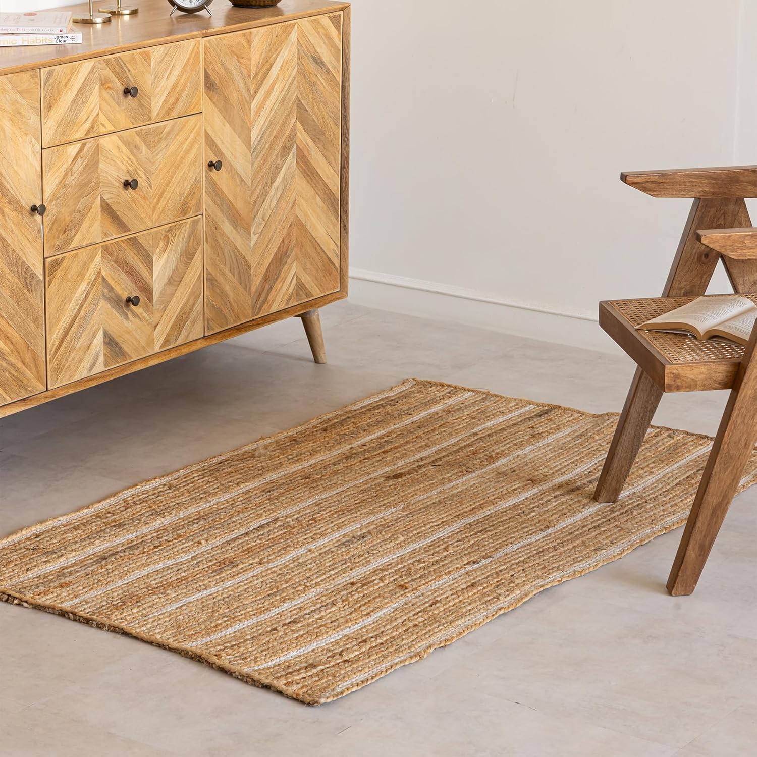 HOMEMONDE Natural Braided Jute Area Rug 4x6 ft - Off White Stripe Eco Friendly Premium Fiber - Hand Woven Rustic Vintage Reversible Carpet Rugs for Bedroom, Kitchen, Living Room and Dining Room