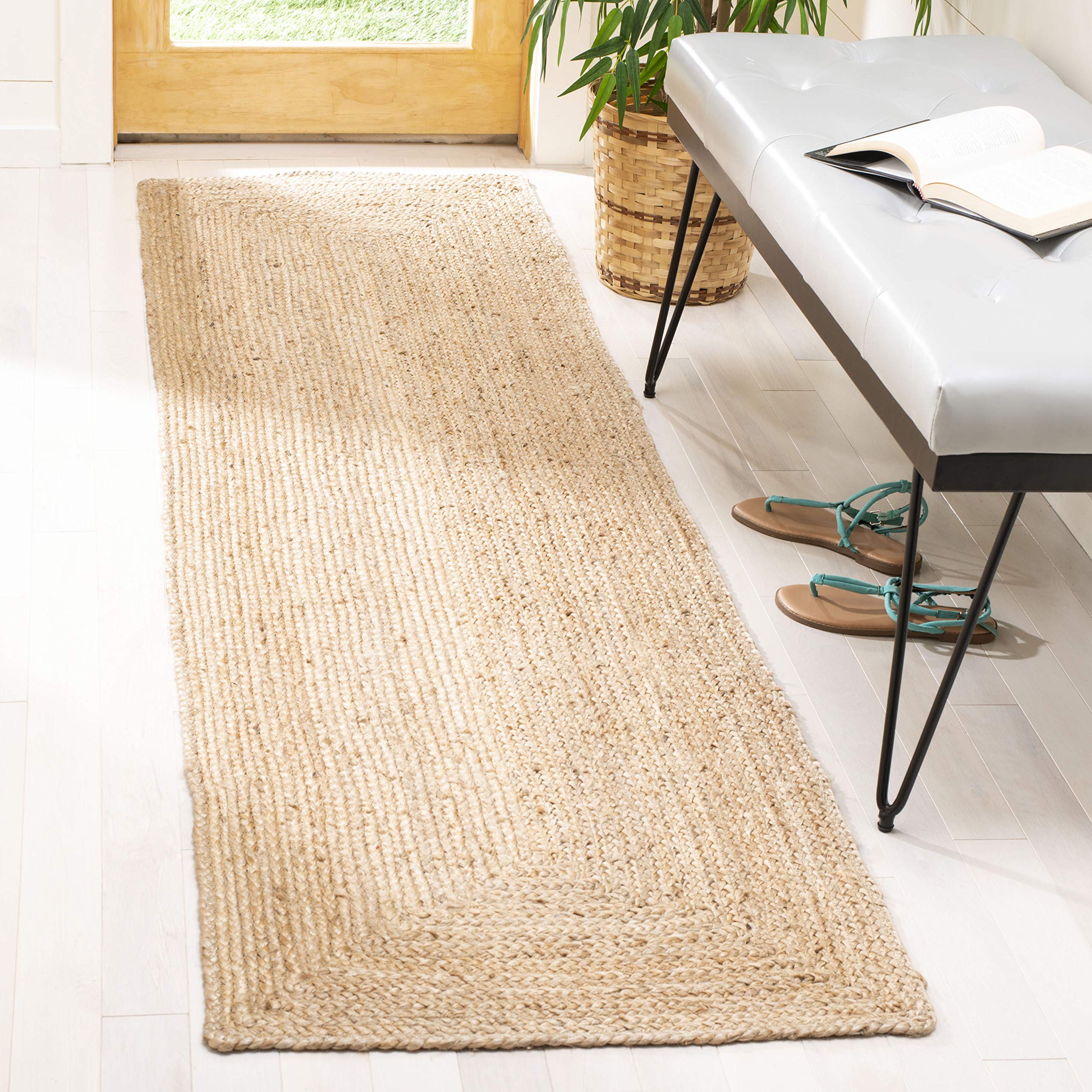 SAFAVIEH Area Rug 6x9 - Cape Cod Collection - Natural Brown, Handmade Braided Flat Weave Jute (CAP252A)