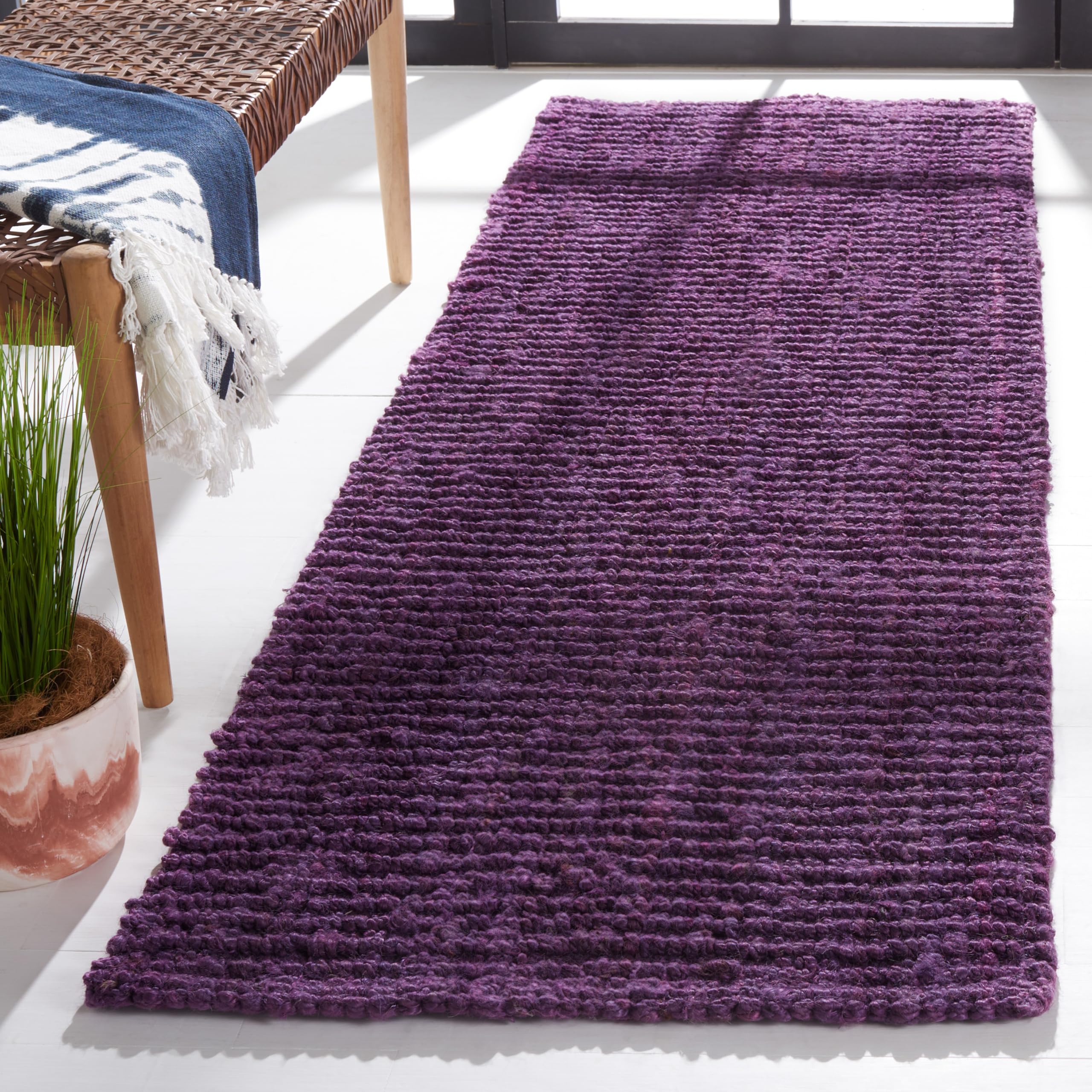 SAFAVIEH Area Rug 9x12 - Natural Fiber Collection - Large - Natural Brown, Handmade Jute, Farmhouse Style, Chunky Textured Thick Pile (NF447A)
