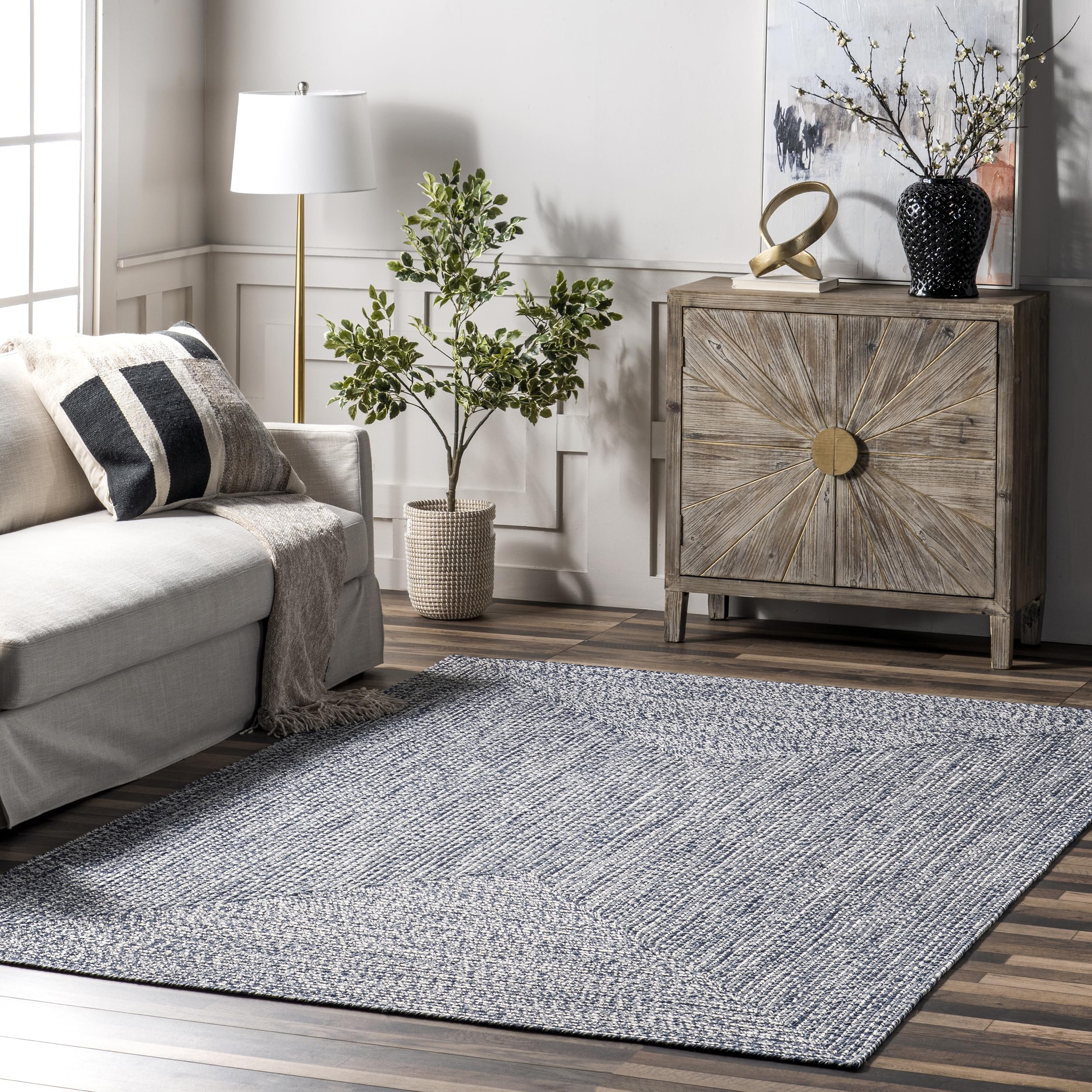 nuLOOM 5' x 8' Solid Hand Braided Indoor/Outdoor Area Rug, Pet-Friendly, High Traffic, Weather Resistant, for Patio, Balcony, Bedroom, Living Room, Dining Room, Wynn Tan