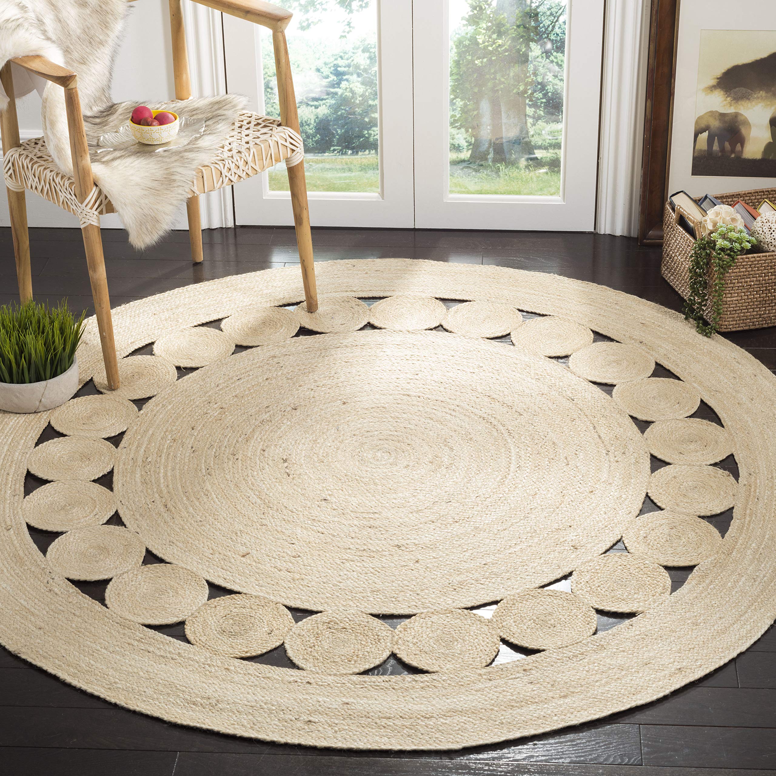 SAFAVIEH Area Rug 4' Round - Natural Fiber Collection - Natural Brown, Handmade Jute, Boho Farmhouse Braided Design (NF364A)